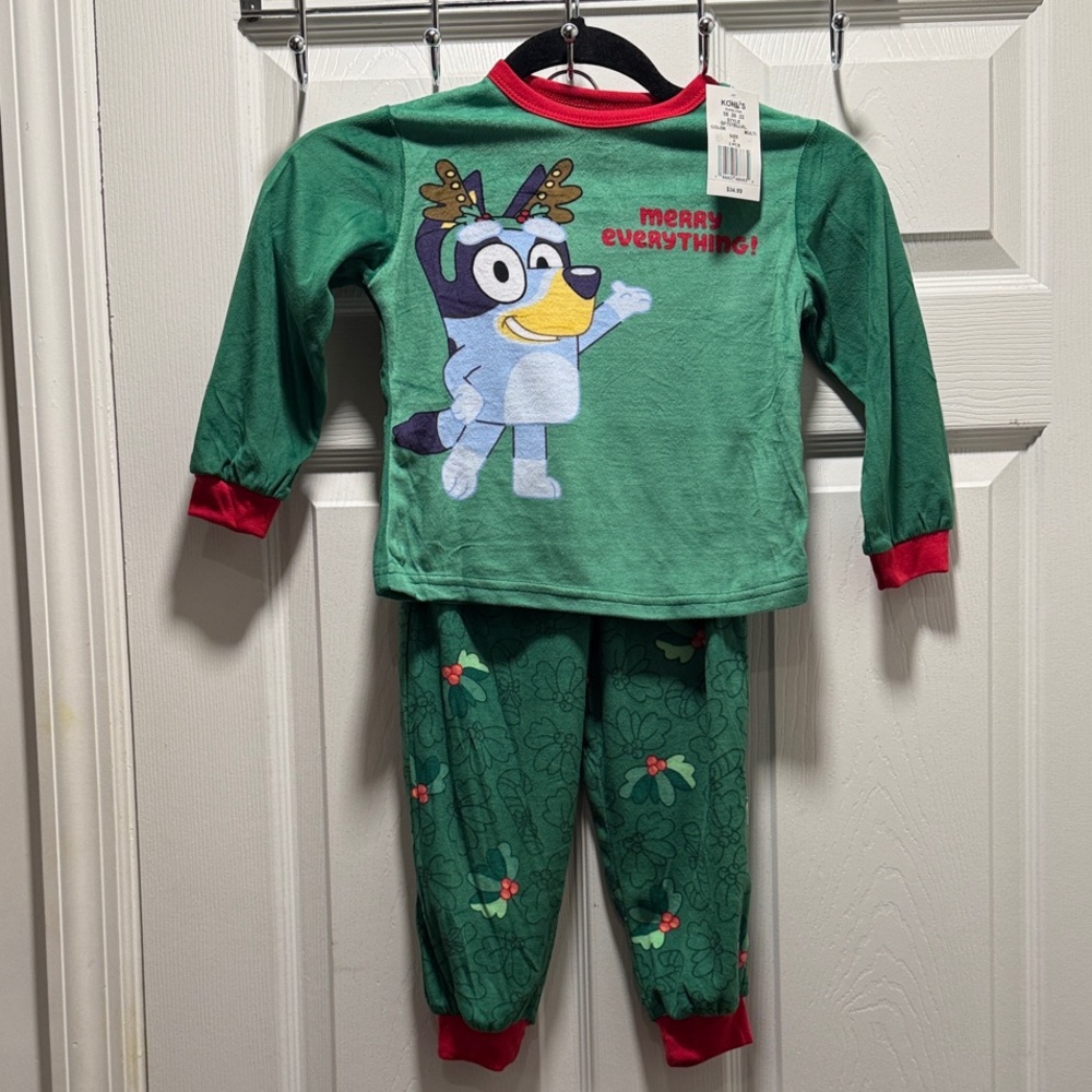 Green Boys Christmas Bluey Pajama Set